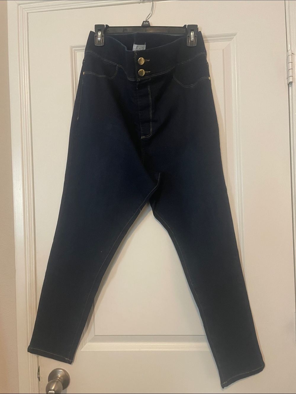 JustFab Black High-Rise Skinny Jeans with Double Button